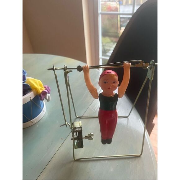 1970's vintage Wind-up Celluloid Acrobat Single Bar Gymnast Toy with box rare MC - Picture 1 of 1